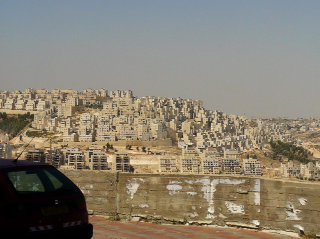 New Jewish settlement on the West Bank (rw)