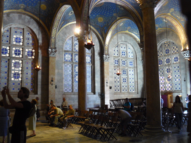 Church of All Nations, Garden of Gethsemane (rw)