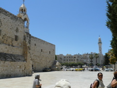 Manger Square, Basilica of the Nativity, and Mosque  (rw)