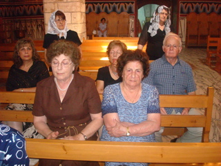 Lilian, Rowida, Alma, Suad, Fuad, Widad in the congregation an St. Elias Church, Jerusalem (sy)