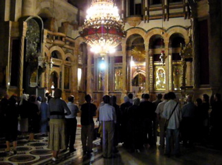 Midnight Orthos service at Church of the Holy Sepulchre (rw)