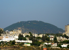Mount Tabor as seen from Nazareth (rw)