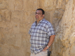 Karim in the Byzantine Church, Masada (rw)