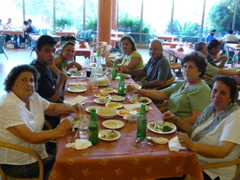 Lunch of St. Peter's Fish at Turanteen, Rafiha, Paul, Natalia, Ursula, Rowida, Lilian, oum Fadi (rw)
