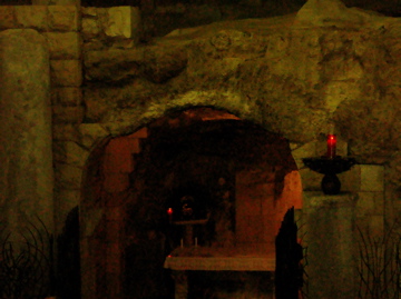Interior of the cave home in the church of Mary, Nazareth (sy)